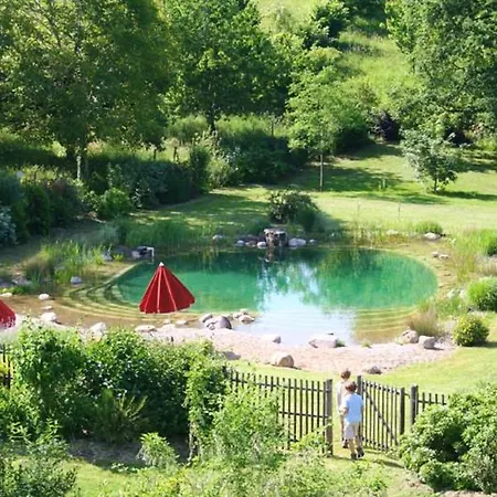 Maison Conviviale à Avec Piscine Partagée * Saint-Cybranet