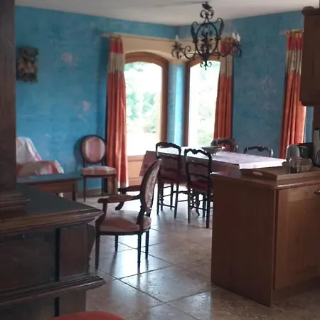 Maison Conviviale A Avec Piscine Partagee Nyaraló *